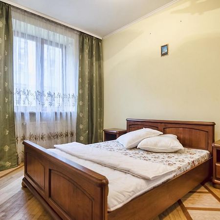 Apartment Hnatuka Center Leopoli Esterno foto