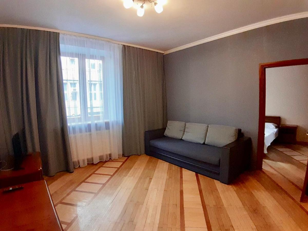 Apartment Hnatuka Center Leopoli Esterno foto
