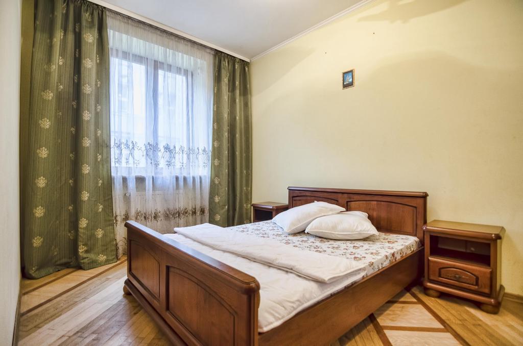 Apartment Hnatuka Center Leopoli Esterno foto